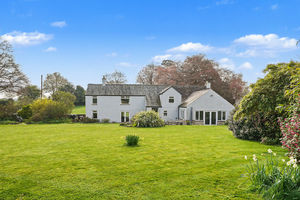 Gardens- click for photo gallery